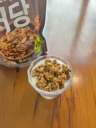 맛있게 먹어도 당 1g 대, 오!그래놀라 저당 통보리 — 5점을 준 리뷰어가 2025년 1월 올린 사용 사진