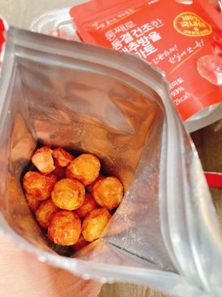 레드닥터 대추방울토마토 + 통째로 동결건조한 대추방울토마토 — 4.5점을 준 리뷰어가 2022년 12월 올린 사용 사진