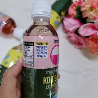 더그레잇티 콤부차 [매일유업] 더그레잇티 44kcal 콤부차 300ml *12개입 (오리지널 6개+베리리치 6개) — 3점을 준 리뷰어가 2023년 8월 올린 사용 사진