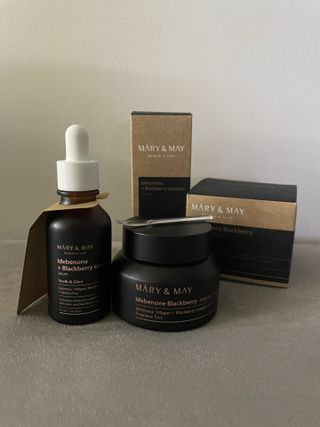 마리엔메이  이데베논 블랙베리 보습 크림 + 세럼 — 5점을 준 리뷰어가 2021년 10월 올린 사용 사진