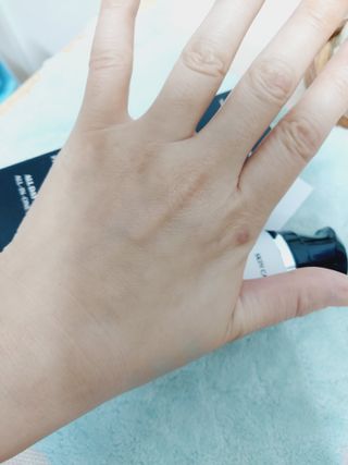 소담스퀘어 상암 [맨라이크옴므] 올데이 퍼펙트 올인원 로션 — 5점을 준 리뷰어가 2022년 11월 올린 사용 사진