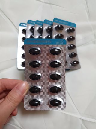 메디포스트 모비타 아쿠아셀 엔초비오메가3 60캡슐 — 5점을 준 리뷰어가 2022년 11월 올린 사용 사진