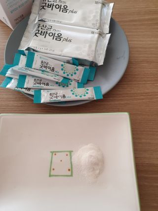 프리마인 유산균 국가지정연구소 선정, 살아있는 생유산균 200억 마리의 힘. 유산균n굿바이옴플러스 — 5점을 준 리뷰어가 2021년 11월 올린 사용 사진