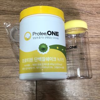 프로티원 단백질쉐이크 녹차맛 2주분 1통+보틀 — 5점을 준 리뷰어가 2021년 5월 올린 사용 사진