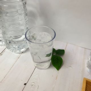 몽베스트위드어스[무라벨] 2L_6입_2Pack — 5점을 준 리뷰어가 2022년 1월 올린 사용 사진