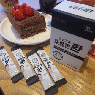 푸름웰니스 부아메라 프로폴리스 도라지 호흡편환 20포 — 5점을 준 리뷰어가 2022년 2월 올린 사용 사진