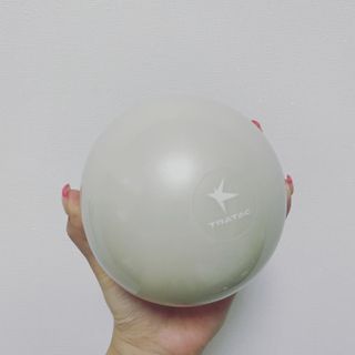 트라택 쿠셔닝 웨이트볼 0.5kg + 1kg SET — 5점을 준 리뷰어가 2022년 6월 올린 사용 사진