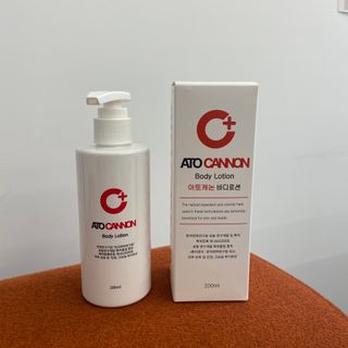 아토캐논(ATO CANNON) 아토캐논 고보습 바디로션 200ml — 5점을 준 리뷰어가 2022년 12월 올린 사용 사진