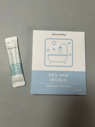 아토컴피 신생아도 사용가능한 무알러지 1회용 바디워시 여행키트 ( 독일 임상시험 완료) — 5점을 준 리뷰어가 2023년 2월 올린 사용 사진