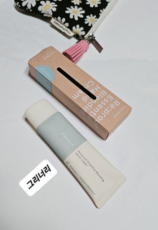 [후르디아] 끈적임 없는 착한성분 비건  핸드크림 3종 — 4점을 준 리뷰어가 2023년 12월 올린 사용 사진