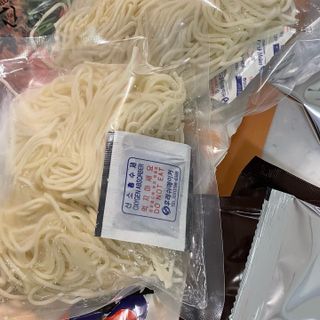[한면원] 비빔국수 2인분 — 5점을 준 리뷰어가 2022년 8월 올린 사용 사진