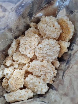 미즈꼬레아 치즈맛 누룽지크리스피 — 5점을 준 리뷰어가 2022년 3월 올린 사용 사진