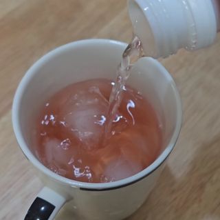 더그레잇티 콤부차 [매일유업] 더그레잇티 44kcal 콤부차 300ml *12개입 (오리지널 6개+베리리치 6개) — 3.5점을 준 리뷰어가 2023년 8월 올린 사용 사진