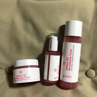 아이앤립 / EYENLIP 아이앤립 연어오일 리바이탈라이징 토너+앰플+크림 3종 세트 — 5점을 준 리뷰어가 2021년 5월 올린 사용 사진