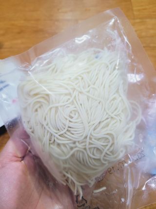 [한면원] 잔치국수 2인분 — 3점을 준 리뷰어가 2022년 7월 올린 사용 사진