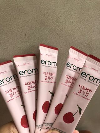 이롬 erom 타트체리 콜라겐 — 5점을 준 리뷰어가 2021년 3월 올린 사용 사진