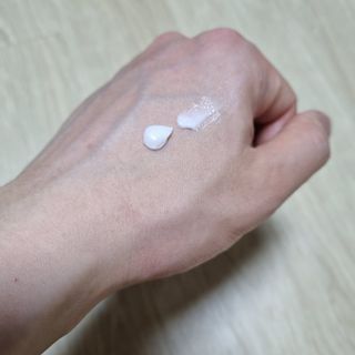 지지지 클린 퍼펙트 클렌징폼 120g — 5점을 준 리뷰어가 2022년 3월 올린 사용 사진
