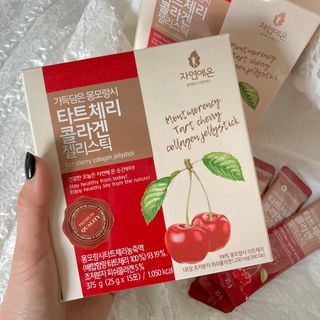 자연에온 가득담은 몽모랑시 타트체리 콜라겐 젤리스틱 — 5점을 준 리뷰어가 2020년 12월 올린 사용 사진