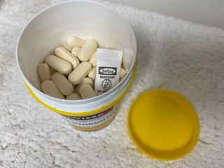 Swisse 스위스 고함량 비타민 C 1000mg — 5점을 준 리뷰어가 2021년 3월 올린 사용 사진