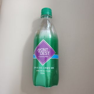 몽베스트 Montbest with Sparkling water Plain 20병 — 5점을 준 리뷰어가 2022년 7월 올린 사용 사진