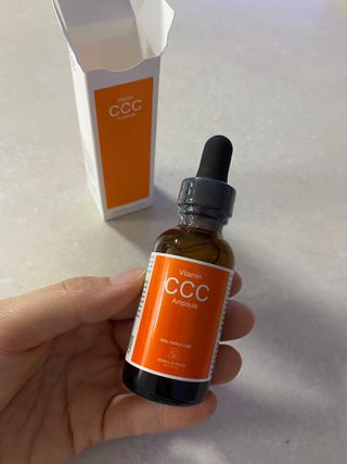 더마 사이언스 비타민 CCC 앰플 기미 브라이트닝 세럼 30ml — 5점을 준 리뷰어가 2021년 8월 올린 사용 사진