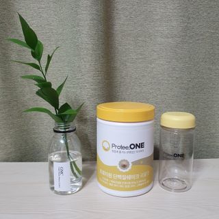 프로티원 단백질쉐이크 곡물맛 2주분 1통+보틀 — 5점을 준 리뷰어가 2021년 4월 올린 사용 사진