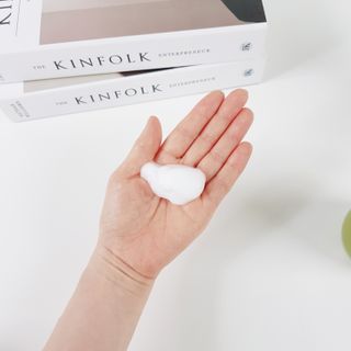[후르디아] 아보카도 약산성 비건 여성 청결제 — 5점을 준 리뷰어가 2021년 8월 올린 사용 사진