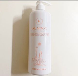 프리[닥터문] 유산균 락토케어 질경초 여성청결제 1000ml (젤타입) — 5점을 준 리뷰어가 2022년 6월 올린 사용 사진