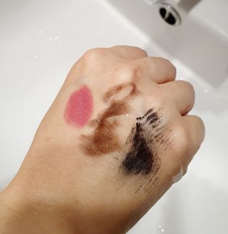 레드투래드 안티더스트 클렌징 오일 150ml — 5점을 준 리뷰어가 2021년 9월 올린 사용 사진