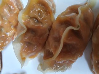 삼양냉동 [삼양] 얇은피불닭왕교자+얇은피까르보불닭왕교자 총4팩 — 5점을 준 리뷰어가 2021년 2월 올린 사용 사진