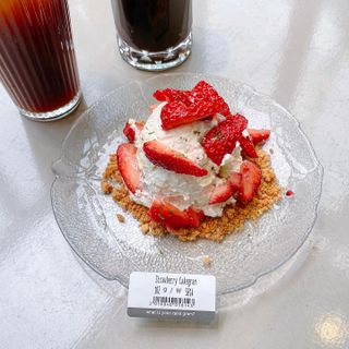 [트리오드 강남점]케잌그람 100g4종 택 1 + 아메리카노 2잔 — 4점을 준 리뷰어가 2021년 4월 올린 사용 사진