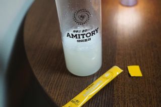 주식회사 씨크릿비에프랩 마시는 아미노산 아미토리 열대과일맛 14포 [1포, 5g / 보틀증정] — 5점을 준 리뷰어가 2022년 12월 올린 사용 사진