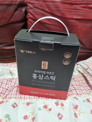 [푸름웰니스] 프리미엄 6년근 홍삼스틱 3mg x 100포 — 5점을 준 리뷰어가 2022년 3월 올린 사용 사진