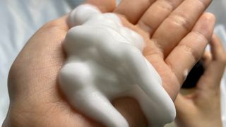 헤어플러스 콴디 아침세안제 폼클렌징 퓨어 어니스티 모닝클렌저 — 5점을 준 리뷰어가 2021년 3월 올린 사용 사진