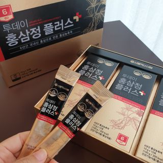 서울약사신협_투데이홍삼정플러스스틱_10g x 30포 — 5점을 준 리뷰어가 2021년 7월 올린 사용 사진