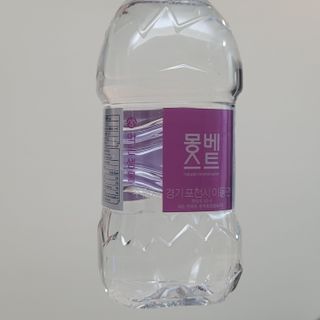 몽베스트 [MONTBEST] 330mL 20병 — 5점을 준 리뷰어가 2022년 4월 올린 사용 사진