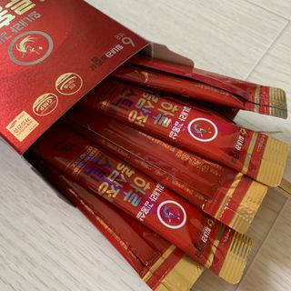 힘내라김홍삼 하루홍삼정스틱 10g x 10포 — 5점을 준 리뷰어가 2021년 5월 올린 사용 사진