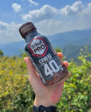 닥터유 프로 단백질 드링크 40g 초코 닥터유 프로 단백질드링크 40g 초코 — 5점을 준 리뷰어가 2024년 9월 올린 사용 사진