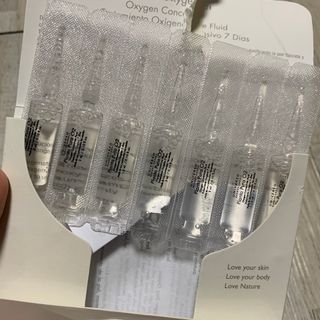 유니베르소 산소앰플 7일 집중케어 앰플 — 5점을 준 리뷰어가 2021년 7월 올린 사용 사진