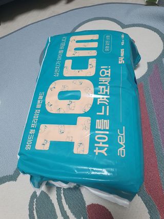 아베크 펫 와이드 프리미엄 중형 애견 강아지 배변 패드 54매 1팩 45g — 5점을 준 리뷰어가 2021년 7월 올린 사용 사진