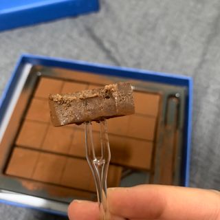 연말/새해선물 요즘 트렌드 오트밀크 생초콜릿 호불호 없는 카카올라 Bast 밀크생초콜릿 — 5점을 준 리뷰어가 2021년 10월 올린 사용 사진