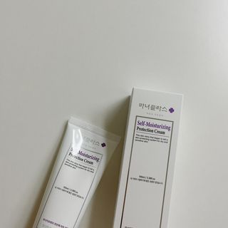 셀프 모이스처라이징 프로텍션 크림 셀프 모이스처라이징 프로텍션크림 — 3.5점을 준 리뷰어가 2022년 4월 올린 사용 사진
