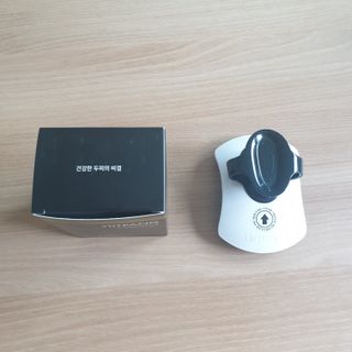 온가족 시원한샴푸 깨끗한두피 샴푸브러쉬 두피스케일링 히트팡블랙에디션 — 3.5점을 준 리뷰어가 2021년 8월 올린 사용 사진