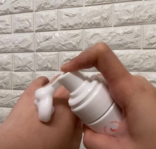 MF프리 [닥터문] 유산균 락토케어 질경초 여성청결제 200ml (폼타입) — 5점을 준 리뷰어가 2022년 7월 올린 사용 사진