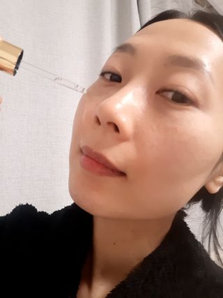 스킨큐어 산다화 비타민c 화이트닝 에센스 30ml — 5점을 준 리뷰어가 2024년 1월 올린 사용 사진