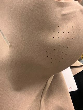 [AVAVE] 어베이브 페이스히트 스포츠 골프 방한 페이스 마스크 — 5점을 준 리뷰어가 2024년 1월 올린 사용 사진