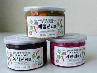 [제주피클] 수제피클 6종세트 (알싸, 달콤, 매콤, 새콤, 모듬, 아삭) — 5점을 준 리뷰어가 2022년 5월 올린 사용 사진