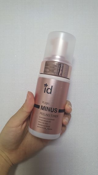 아이디플라코스메틱 아이디 브이로직 마이너스 필링 토너 110ml — 4점을 준 리뷰어가 2022년 5월 올린 사용 사진
