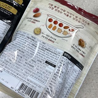 씨알푸드 씨알로 그래놀라 2종 후르츠+크랜베리 아몬드 — 5점을 준 리뷰어가 2022년 7월 올린 사용 사진