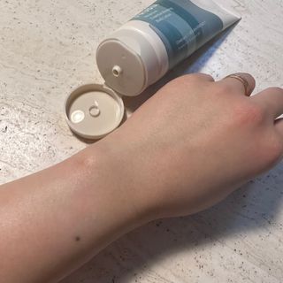 [후르디아] 올리브영 저자극 비건바디로션 — 5점을 준 리뷰어가 2023년 3월 올린 사용 사진